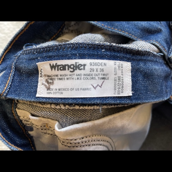 Wrangler 0936 DEN, Size 29x36 Unisex Jeans - Picture 2 of 2